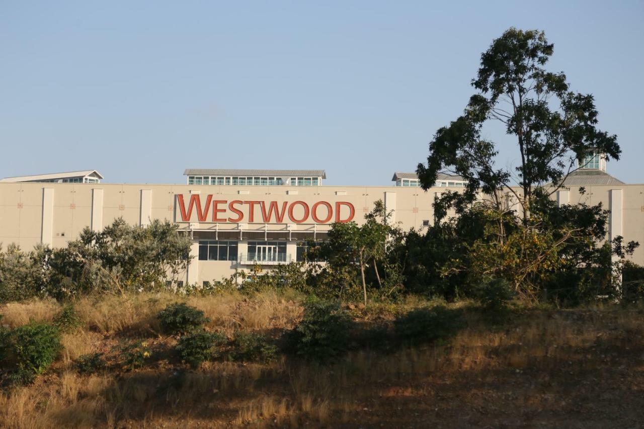 Вилла Westwood Skye 12 Grace Avenue Дурбан Экстерьер фото